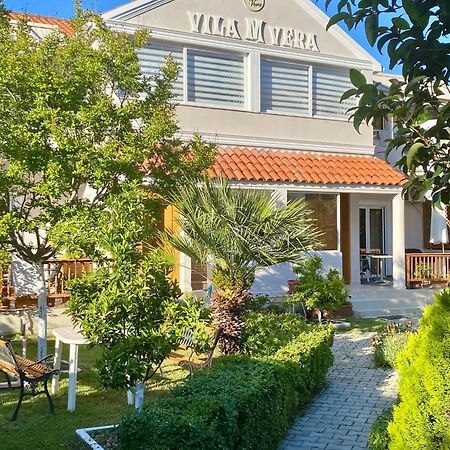 Vila M Vera Rooms With Kitchen And Apartments Durrës Buitenkant foto
