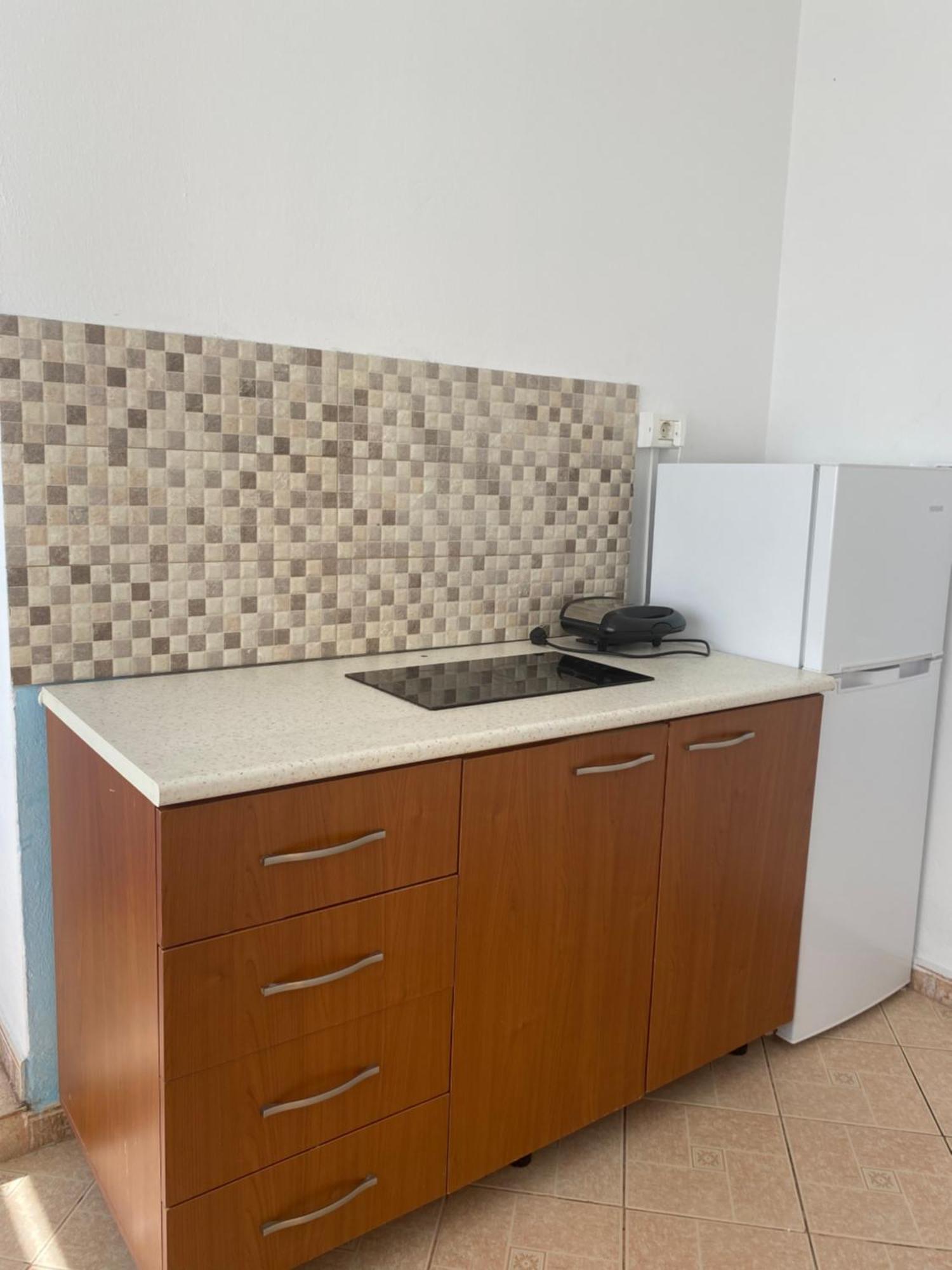Vila M Vera Rooms With Kitchen And Apartments Durrës Buitenkant foto